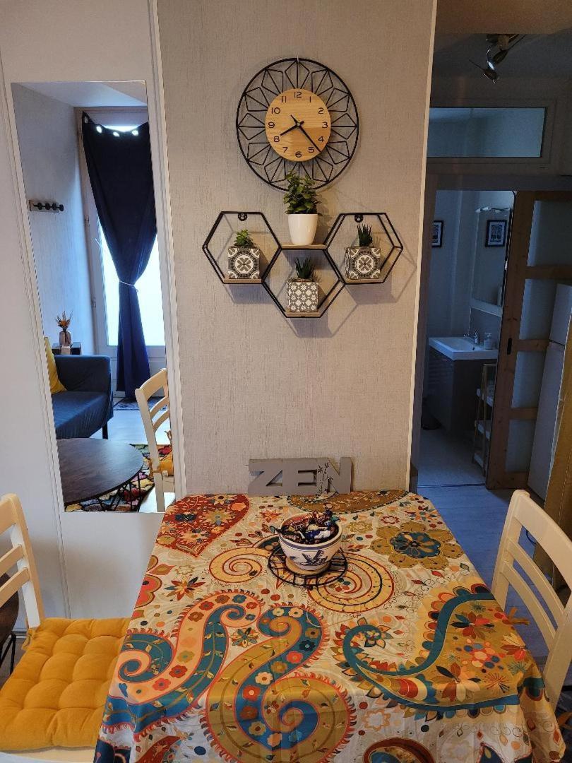 Appartement Studio Bourbon à La Roche-Posay Extérieur photo